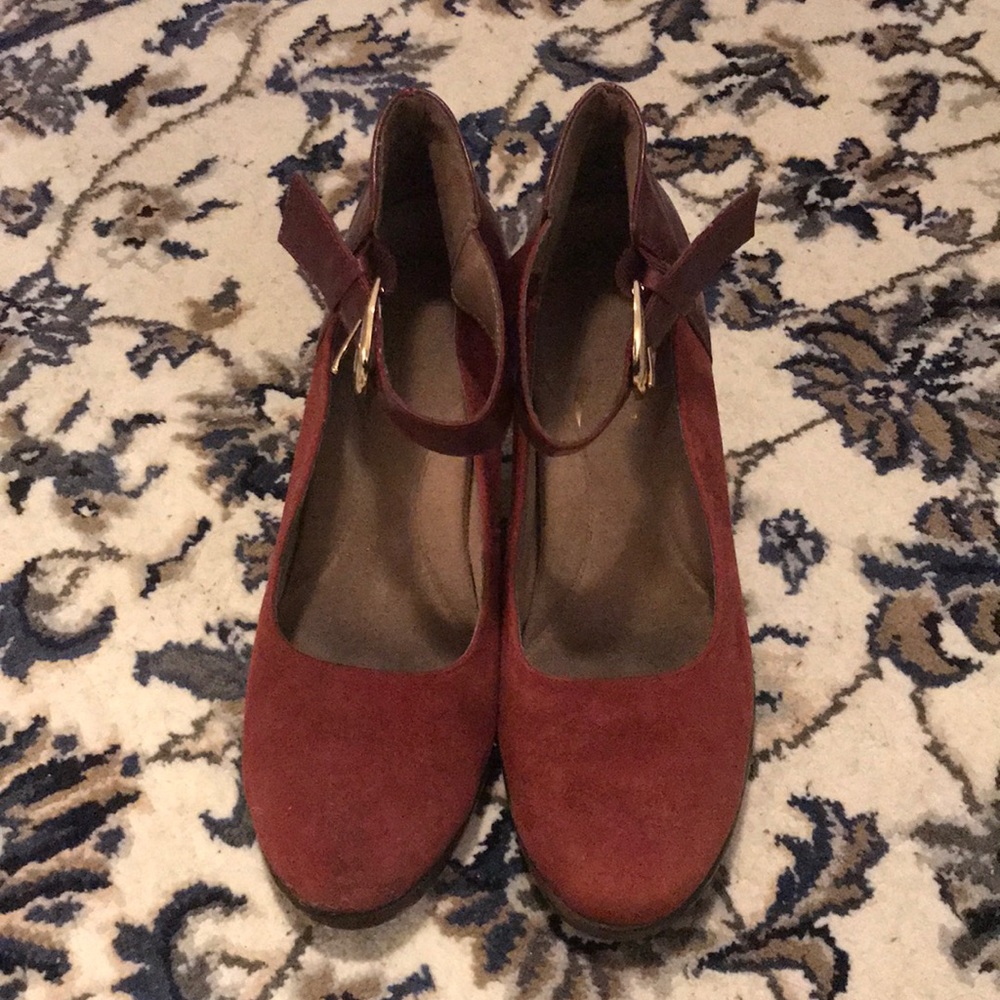 Dark red elegant high heels